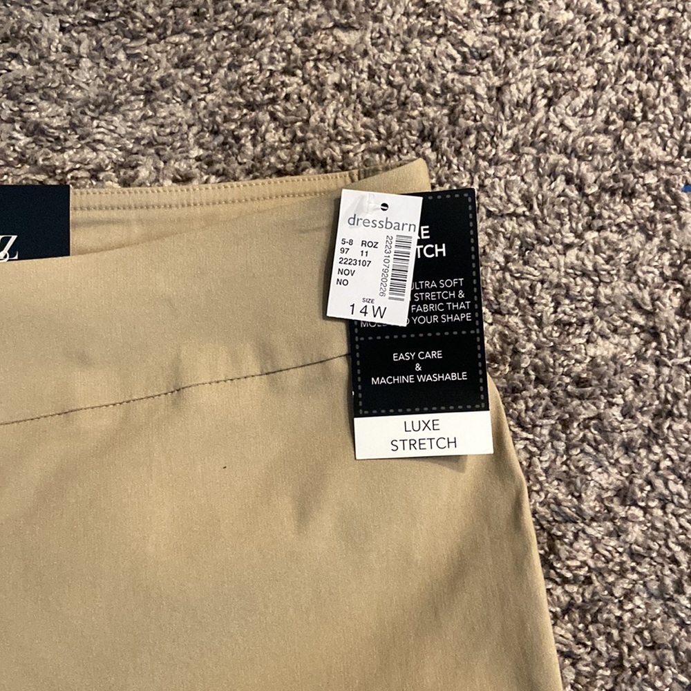 Roz and Ali classic Fit Dressbarn Luxe Stretch pants
